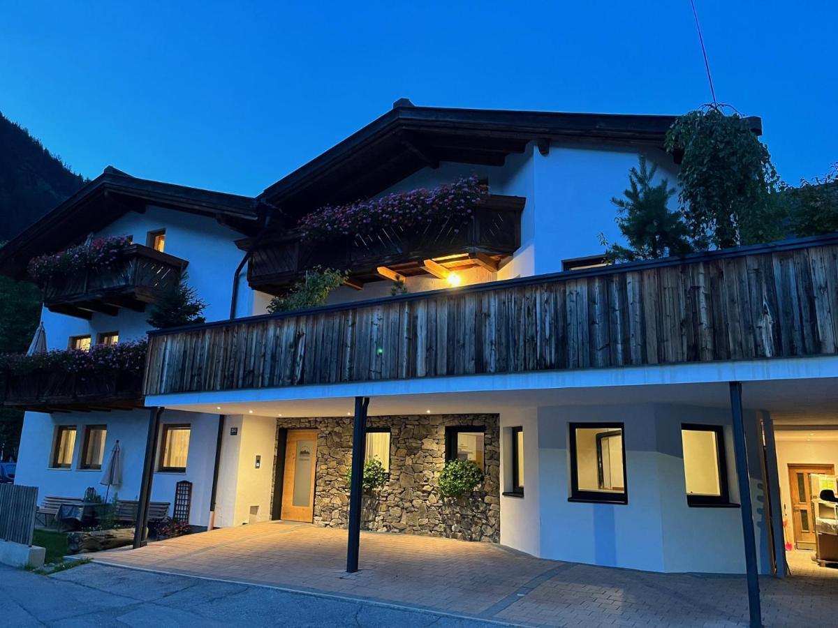 Ferienhaus Ragg เคาเนอร์ทาล ภายนอก รูปภาพ
