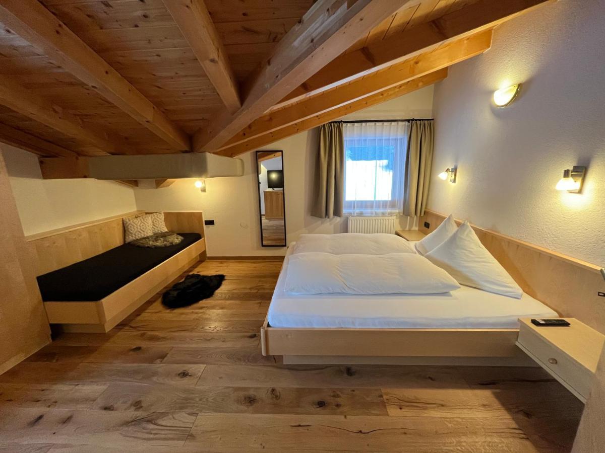 Ferienhaus Ragg เคาเนอร์ทาล ภายนอก รูปภาพ