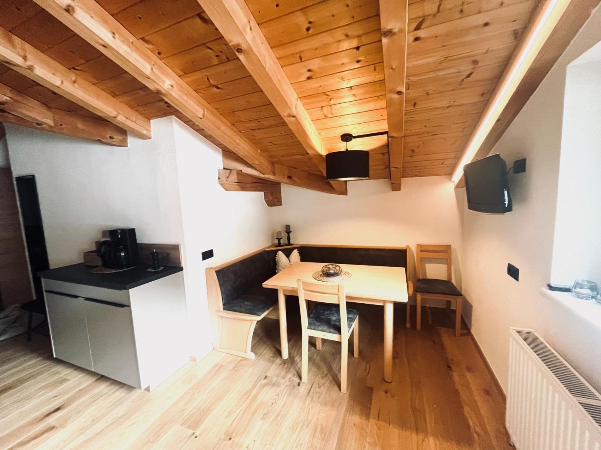 Ferienhaus Ragg เคาเนอร์ทาล ภายนอก รูปภาพ