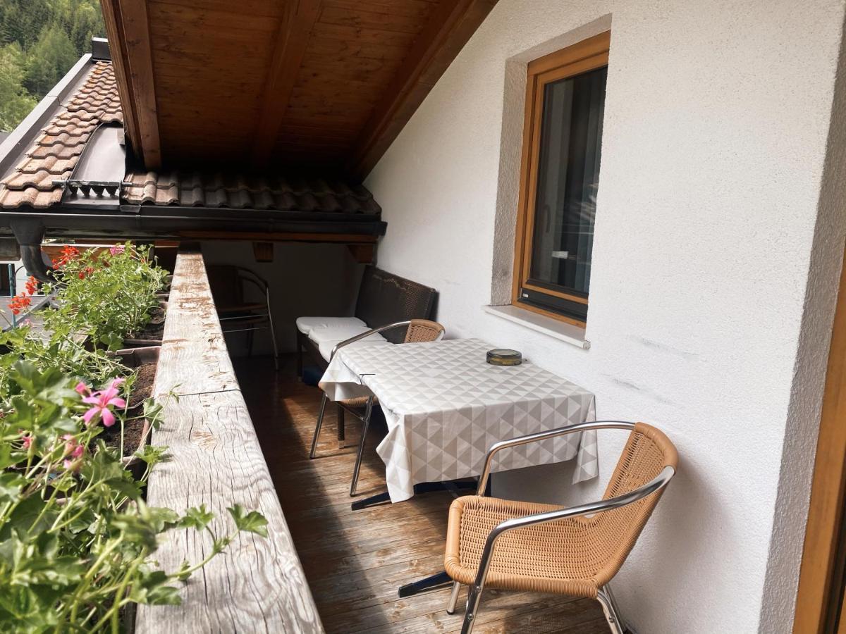 Ferienhaus Ragg เคาเนอร์ทาล ภายนอก รูปภาพ